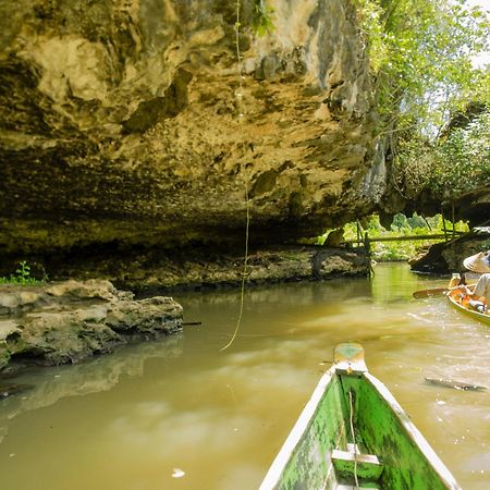 Kampoeng Karst Rammang Rammang Guest House Kasijala Exterior foto