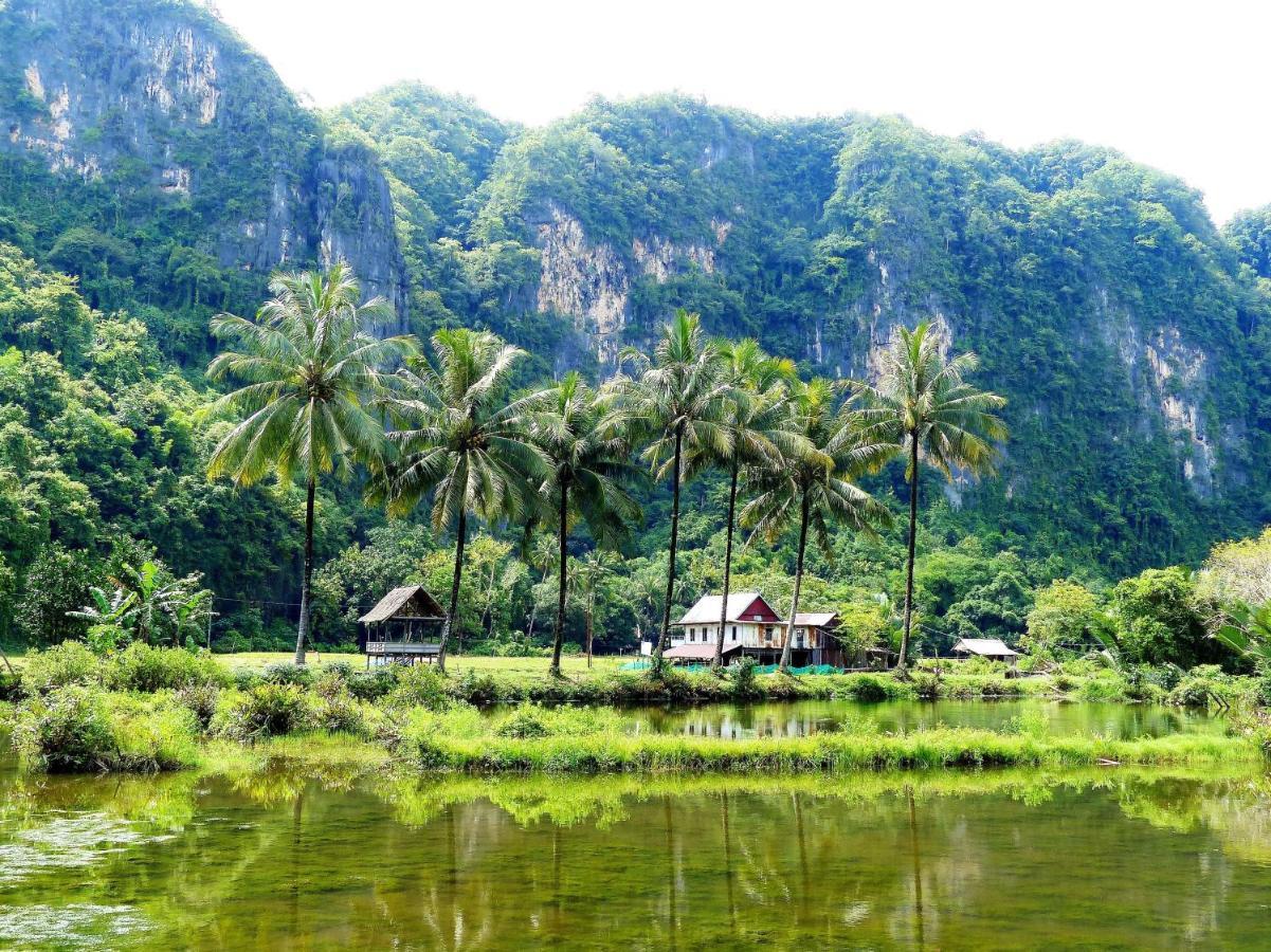 Kampoeng Karst Rammang Rammang Guest House Kasijala Exterior foto